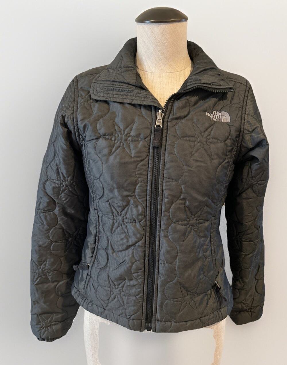 The North Face Womens Packable Puffer Snowflake Stitch Jacket Size XS- black